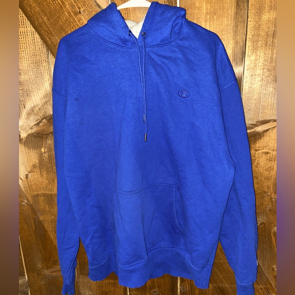 Champion hoodie size XL